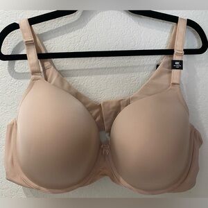 NWT torrid back smoothing t shirt bra